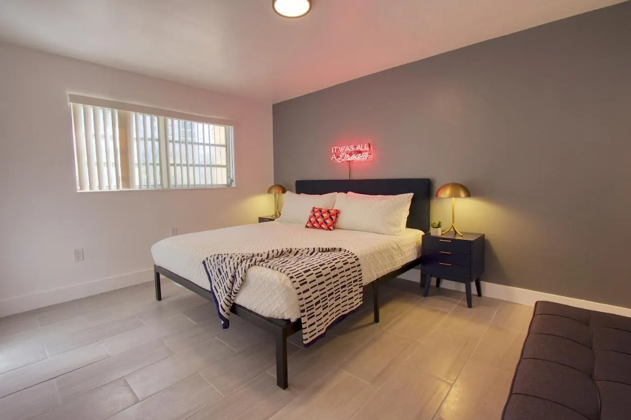 Apartment 23 Palms - Midtown Wynwood Miami