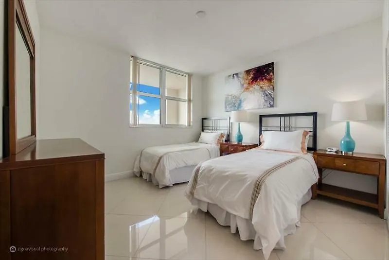 Global Luxury At One Broadway Miami