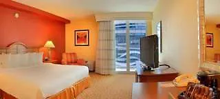 Courtyard Downtown Brickell Area Hotel Miami