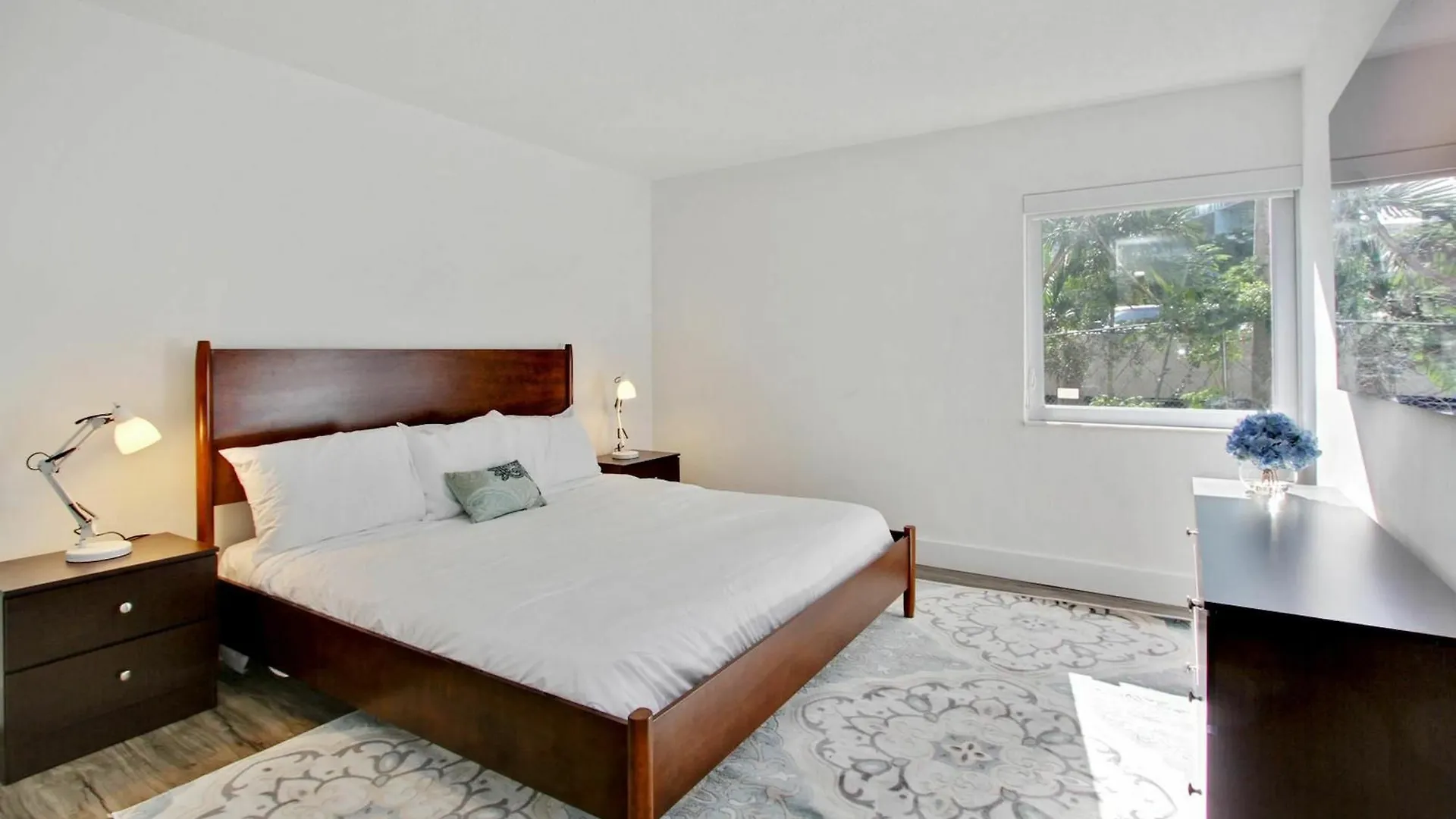 Lively 1br In Coconut Grove By Sonder Apartment