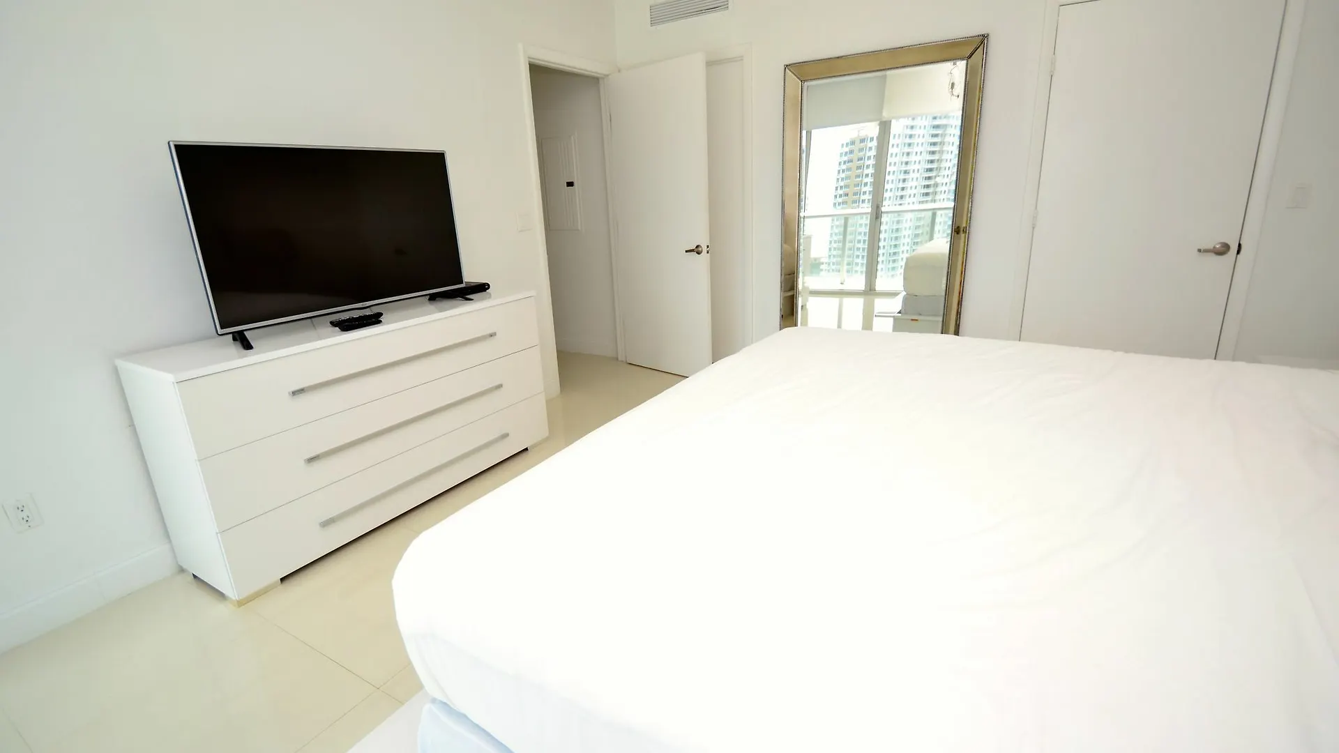 Icon By Design * Miami