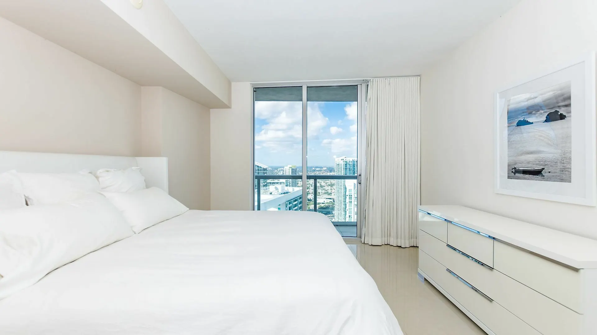 Icon By Design Apartment Miami