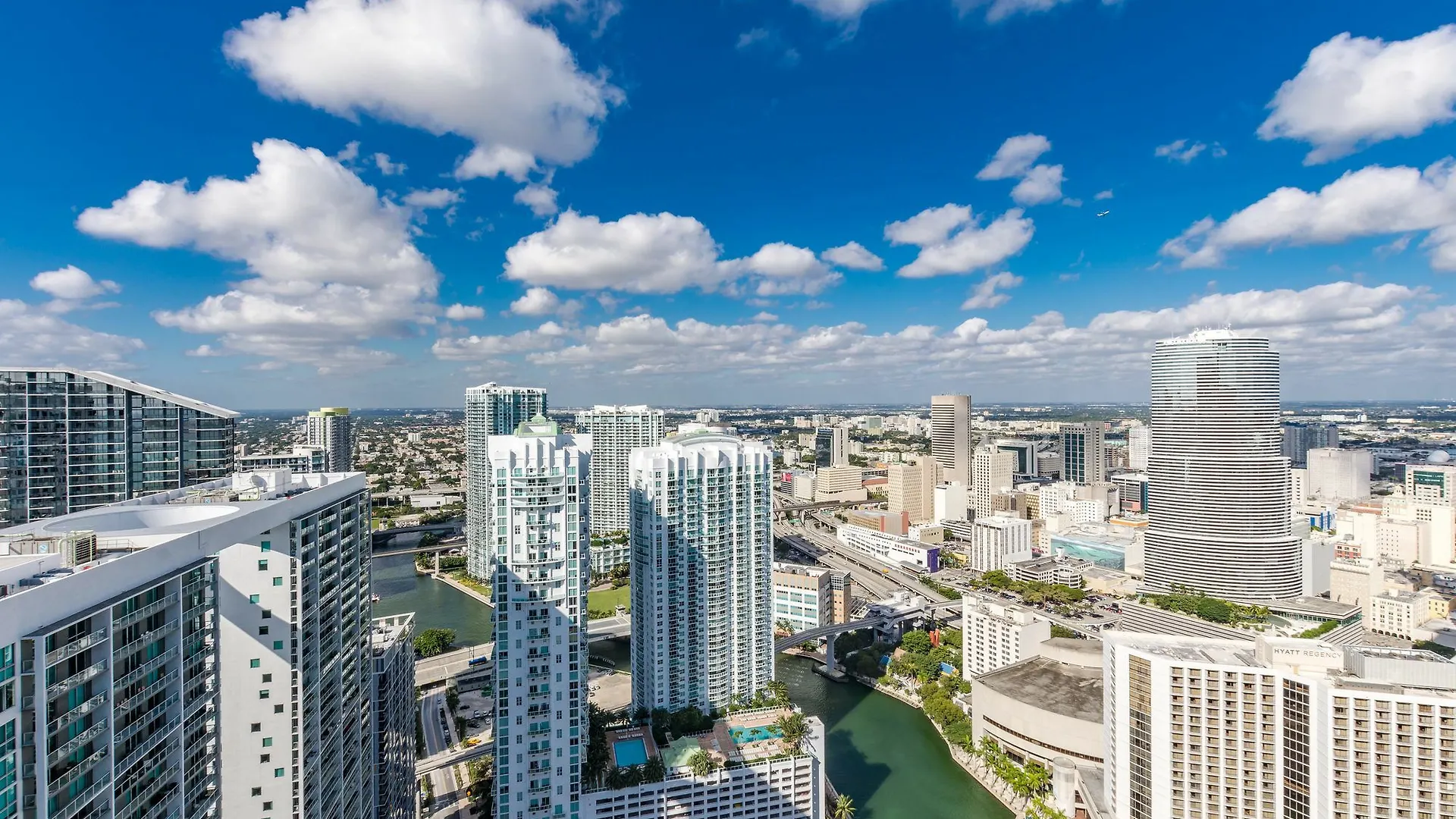 Icon By Design Apartment Miami