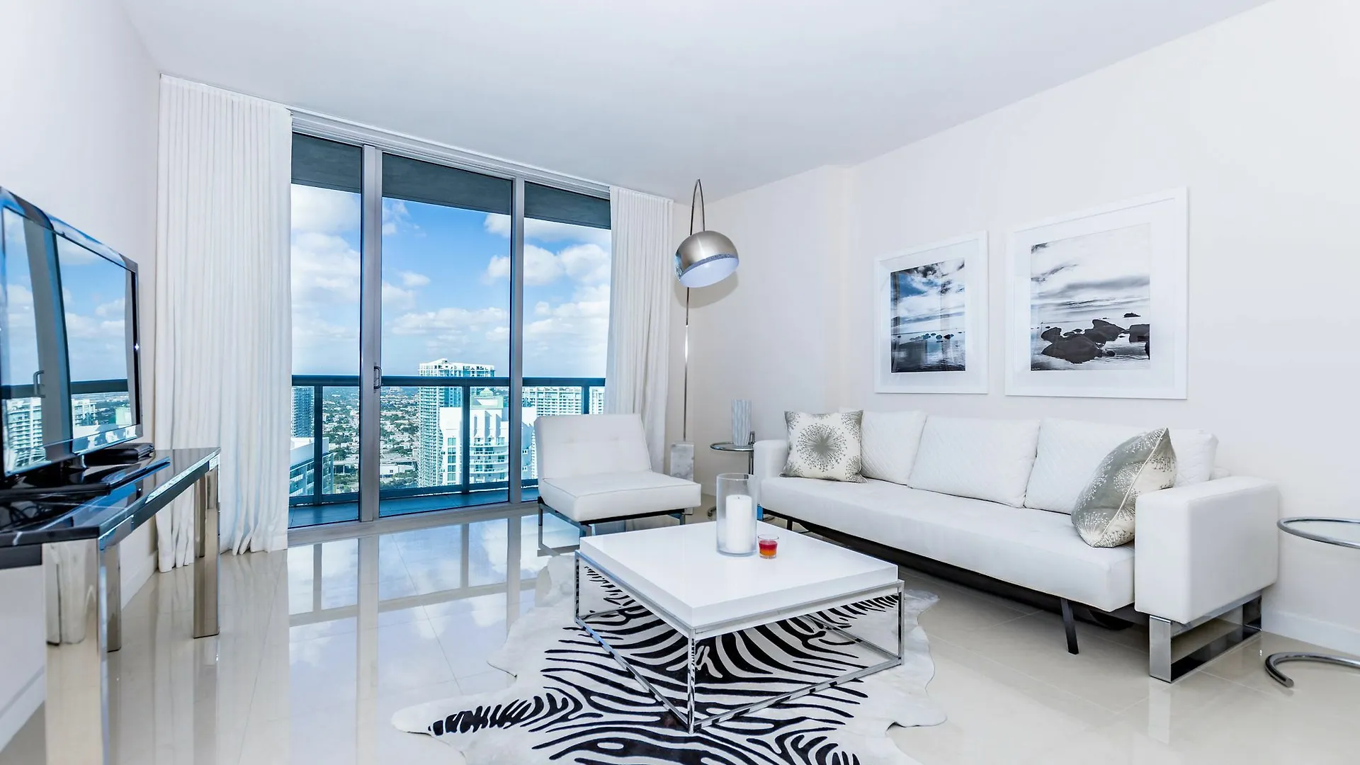 Icon By Design Apartment *