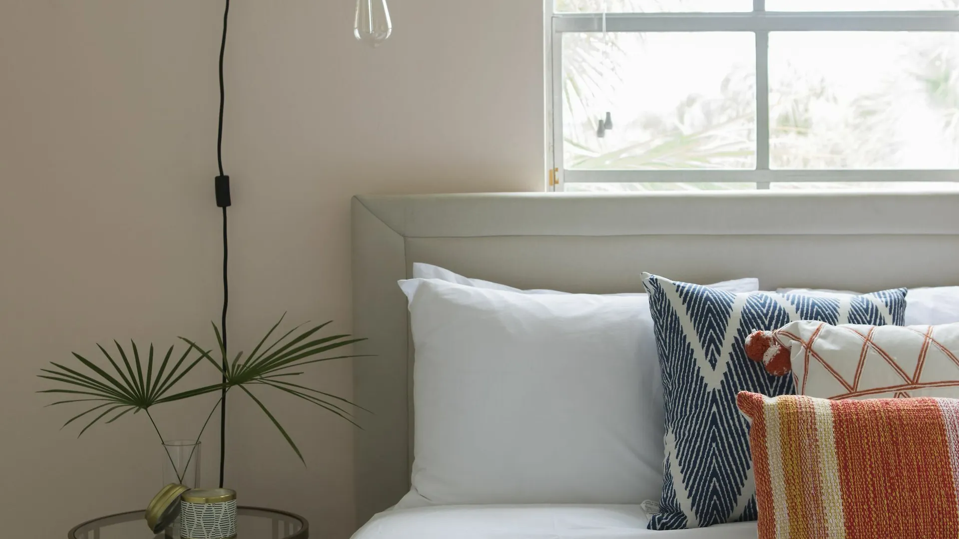 Colorful 2br In River 여관 마이애미