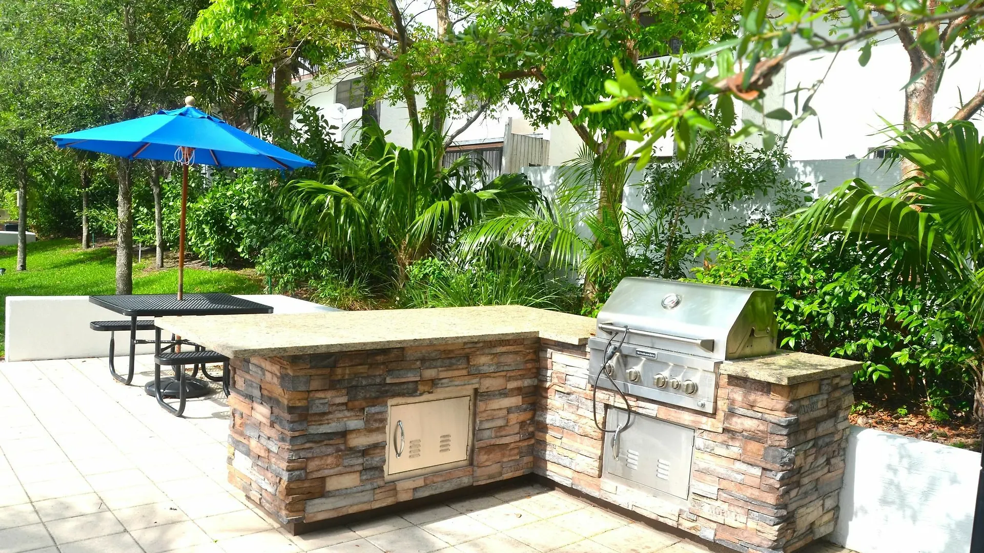 Riviera Luxury Living At River Oaks Marina And Tower Appartement