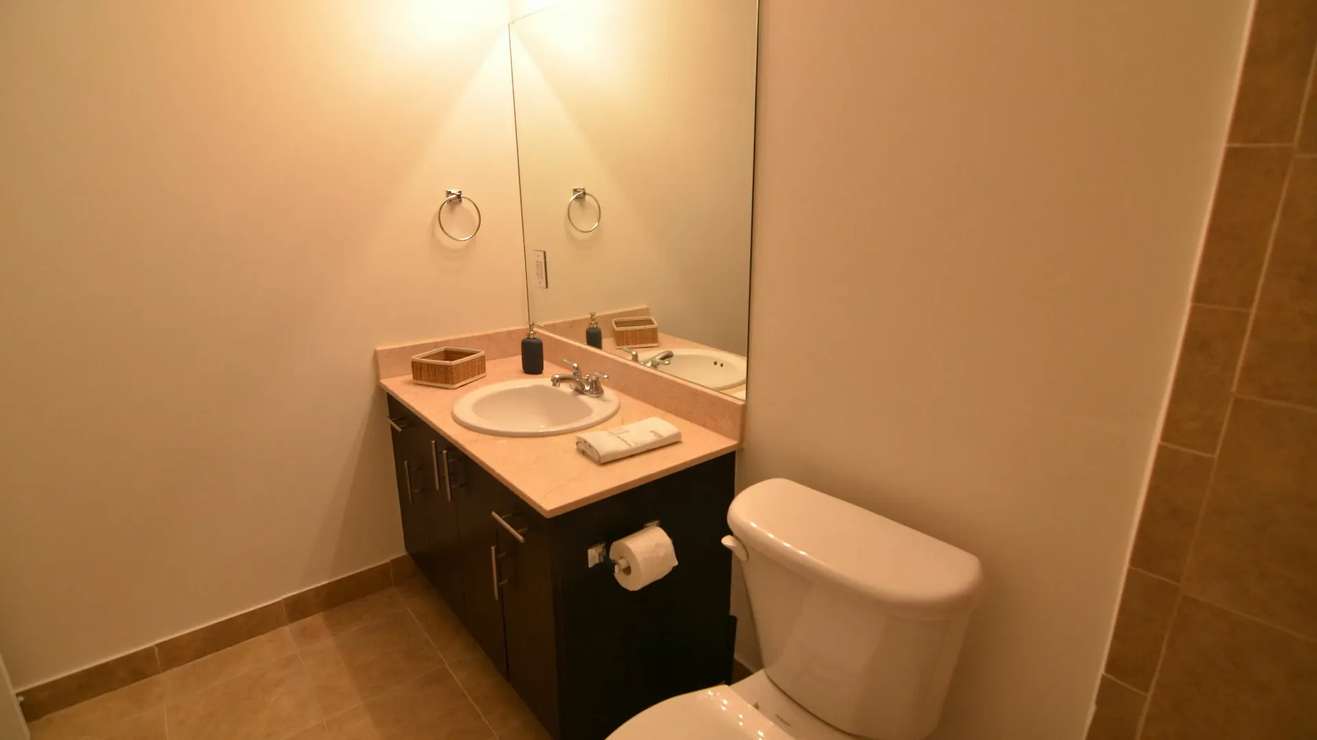 Riviera Luxury Living At River Oaks Marina And Tower Appartement *