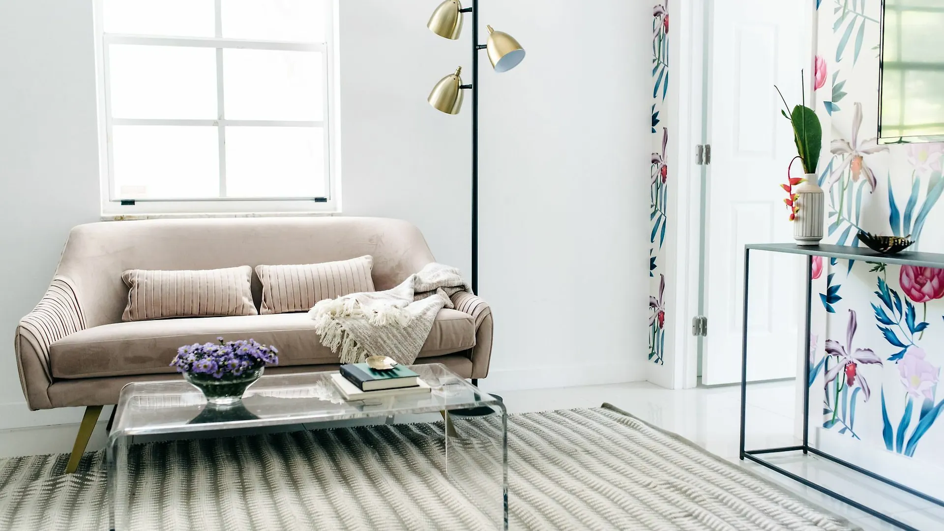 Airy 2br In River By Sonder 여관 마이애미