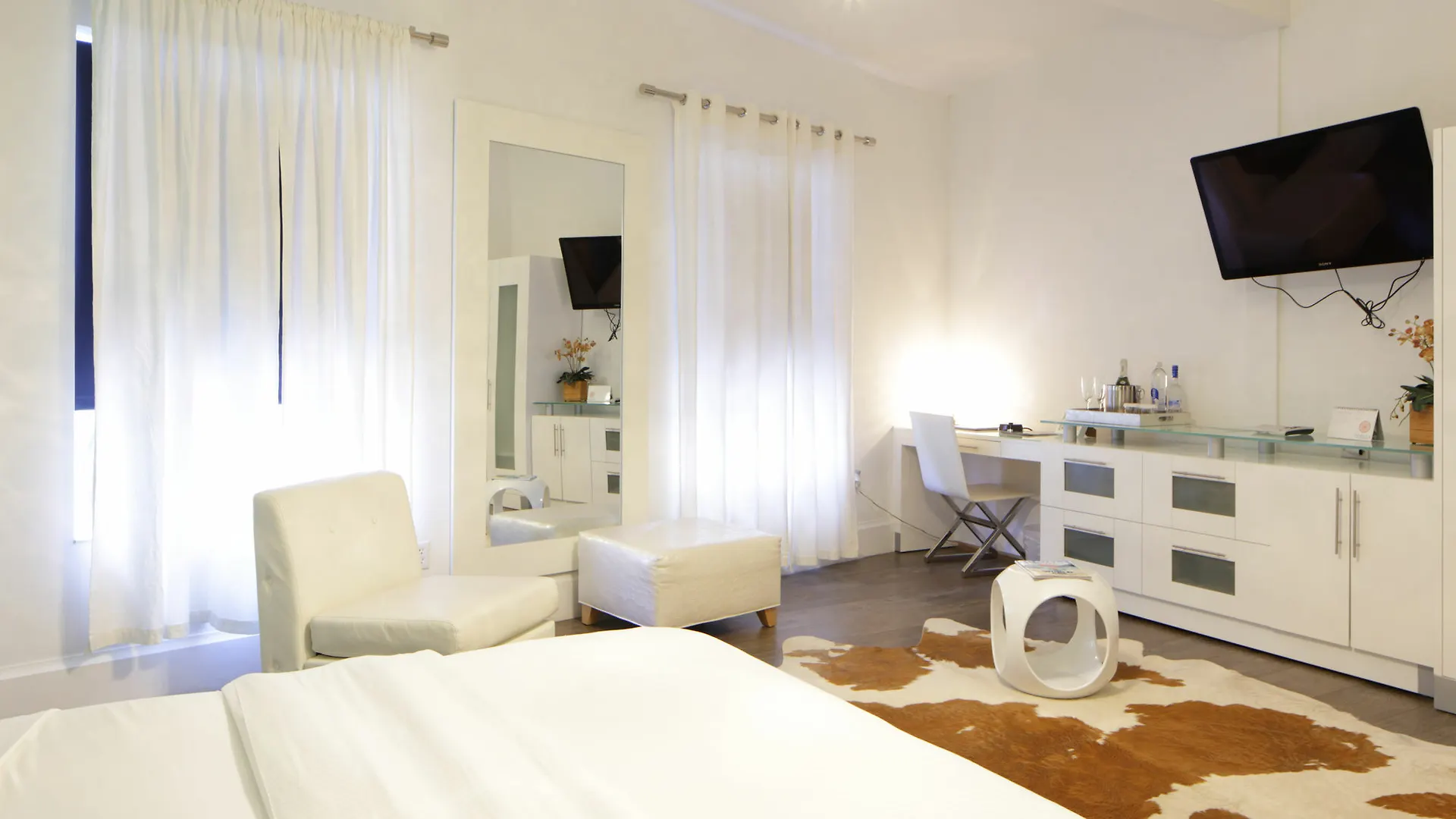 Ithaca Aparthotel Miami Beach