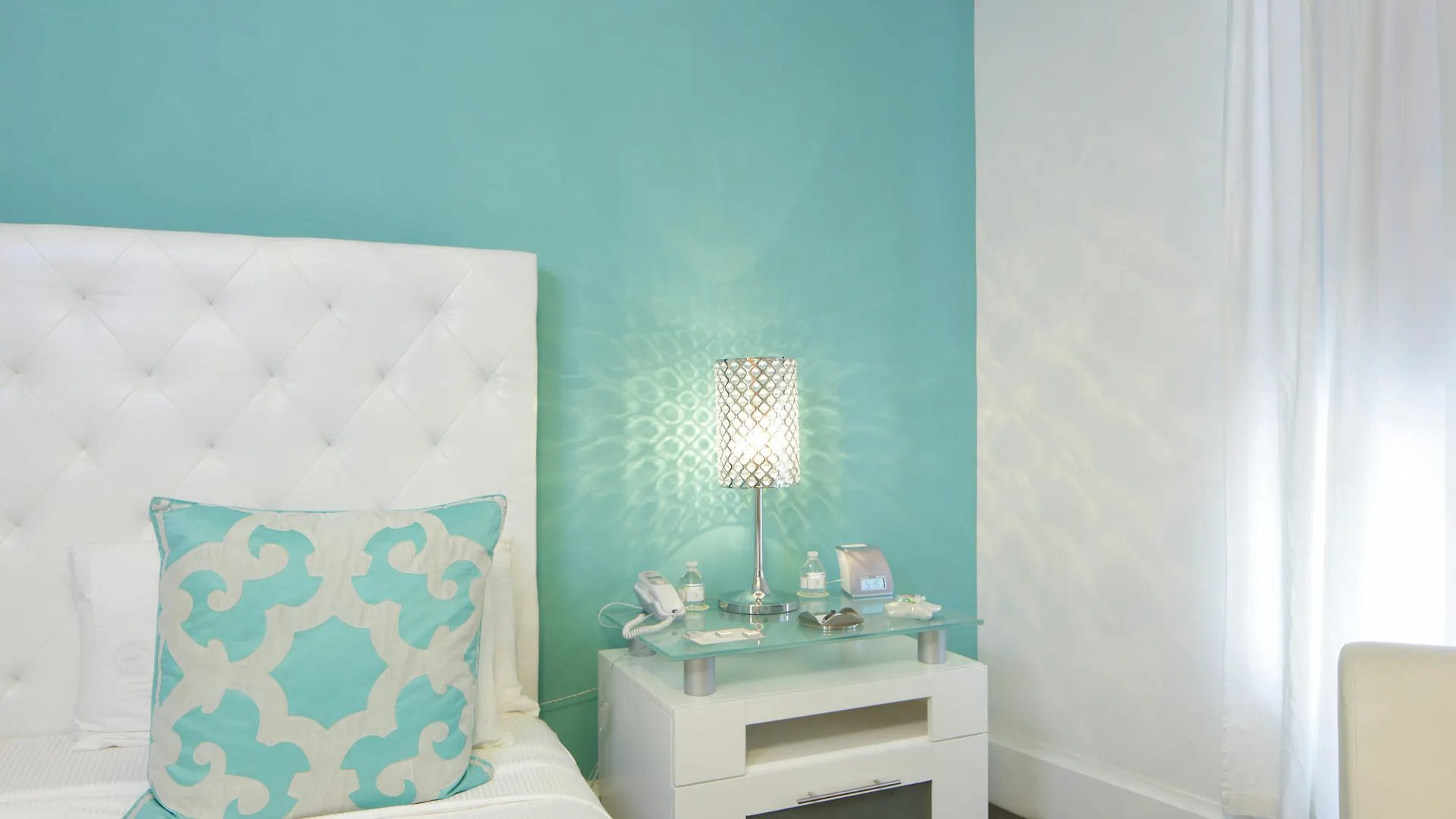 Ithaca Aparthotel 3*