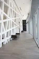 201 Met By Vacations Apartment *