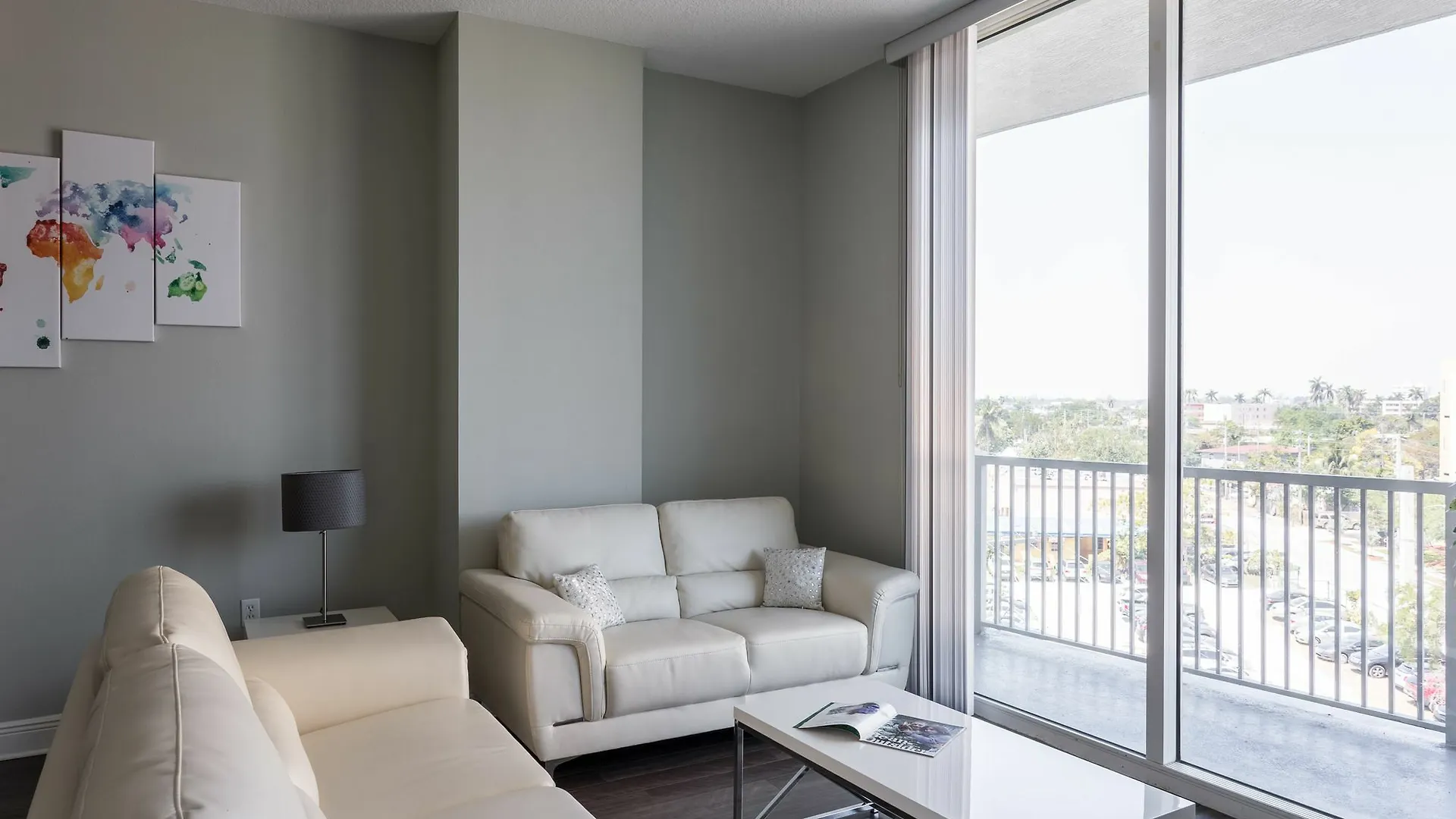 Apartment Modern Boutique Residences By Nomad Guru