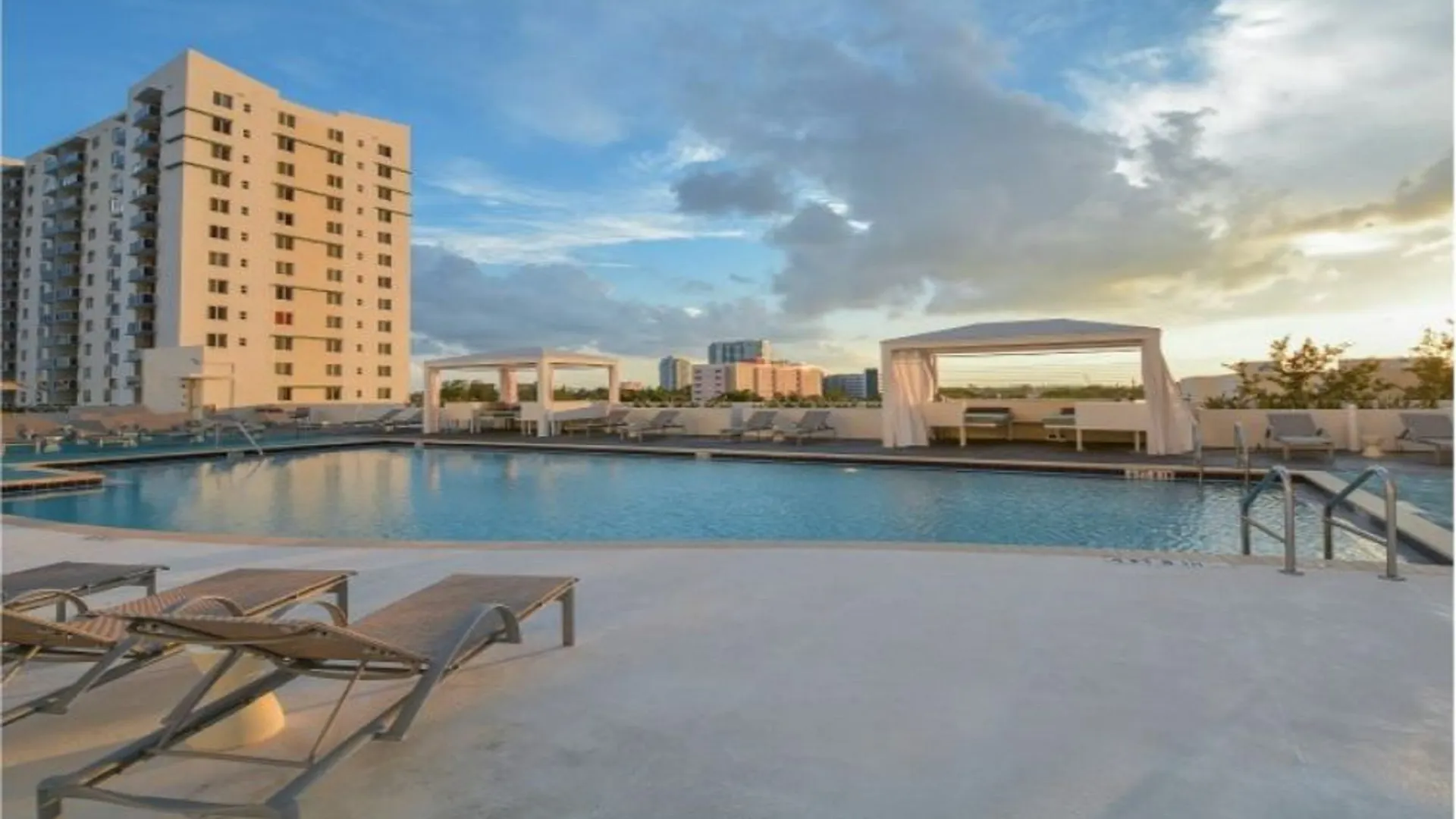 Riverfront Private - Nw 14th Ave * Miami