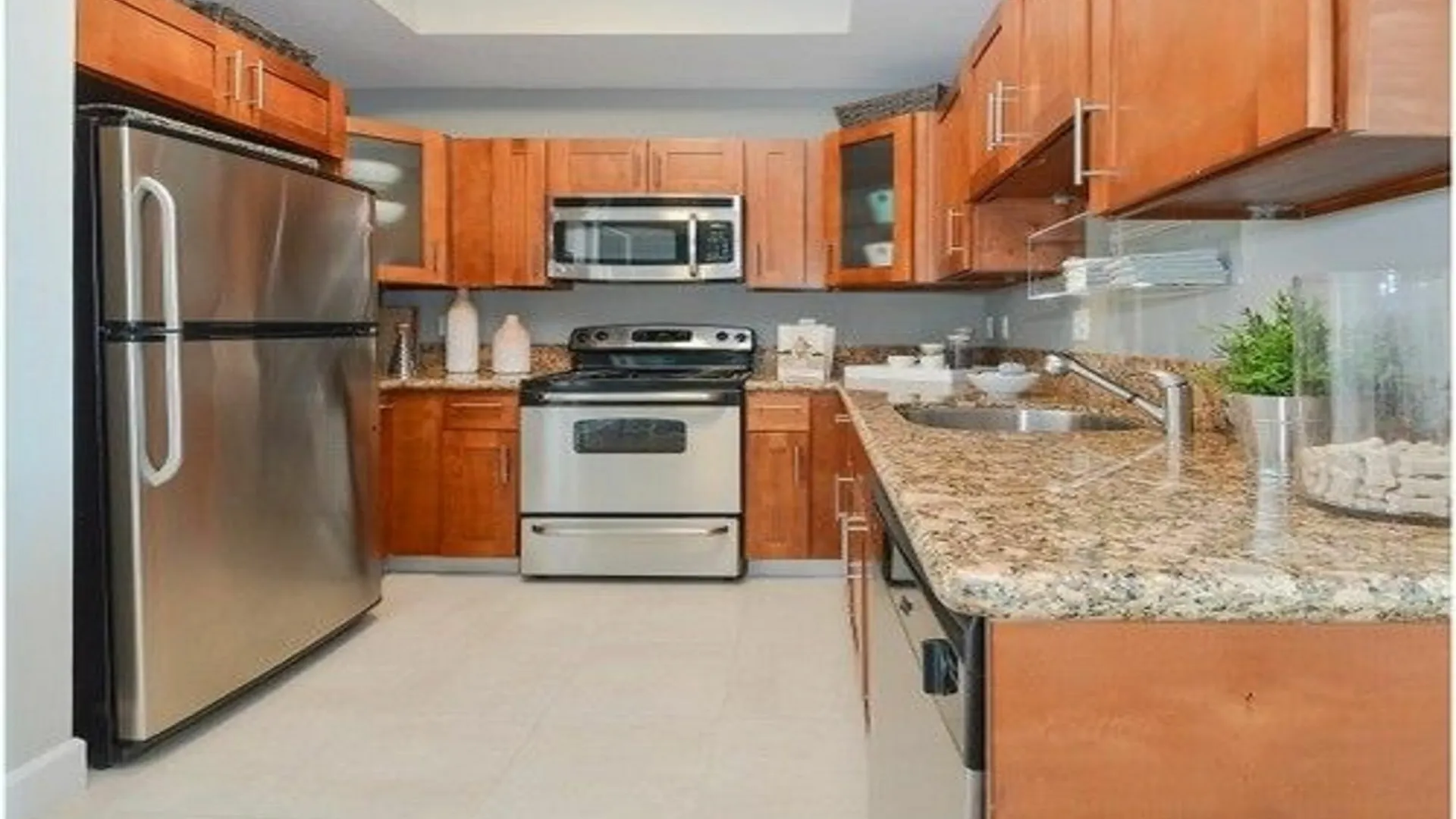 Apartment Riverfront Private - Nw 14th Ave *