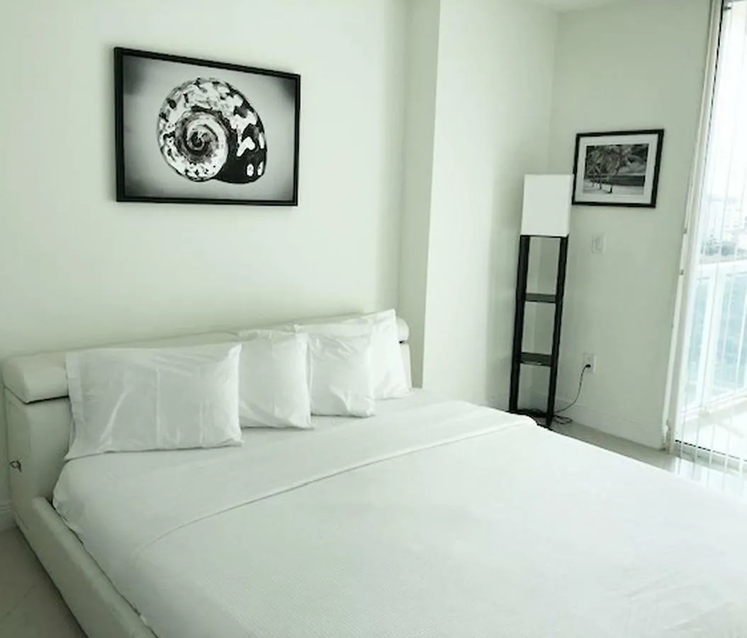 Pelicanstay At Brickell Downtown Miami Miami