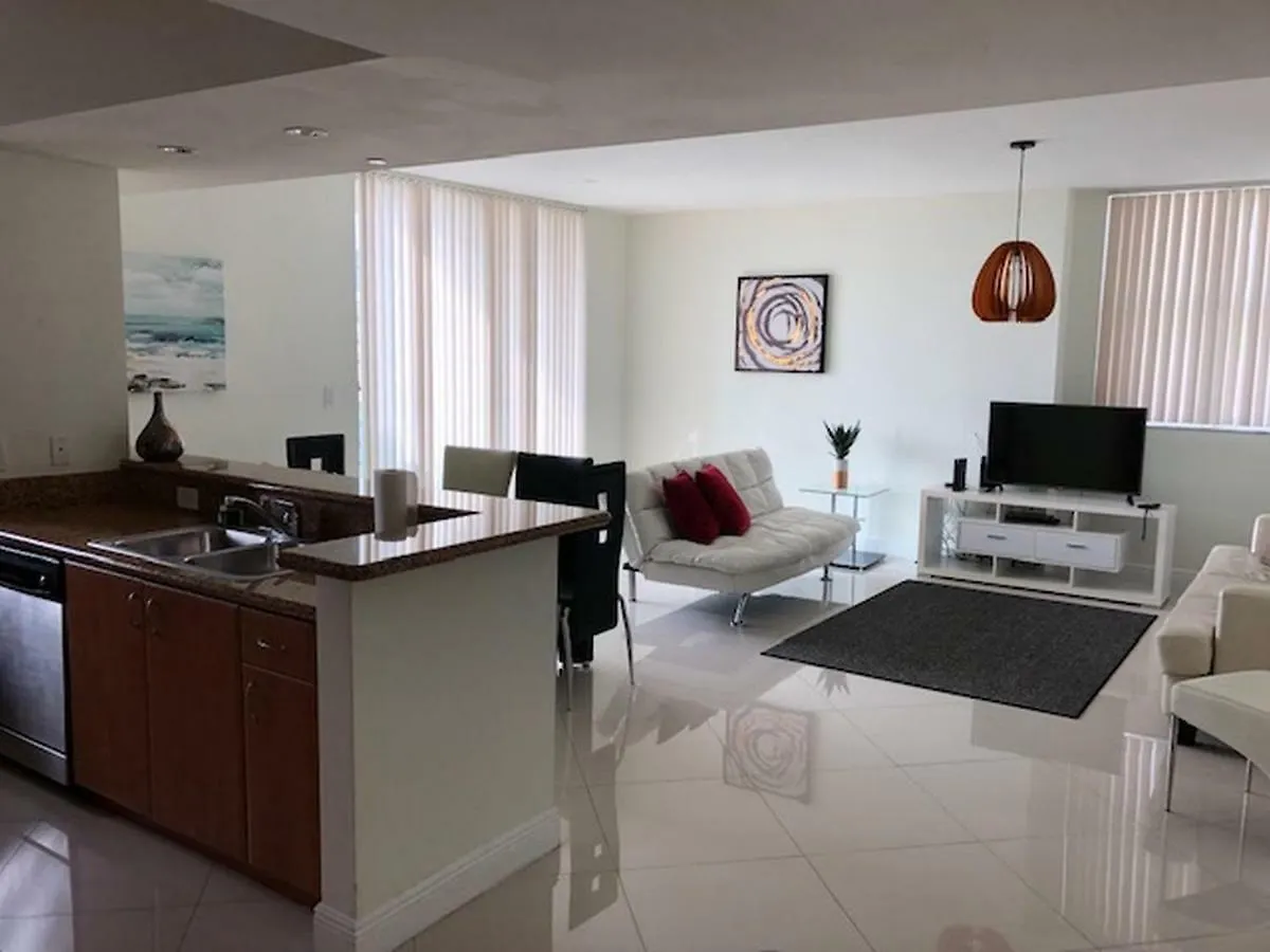 Pelicanstay At Brickell Downtown Miami Miami