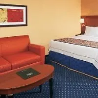 Courtyard Miami Dadeland Hotel 3*