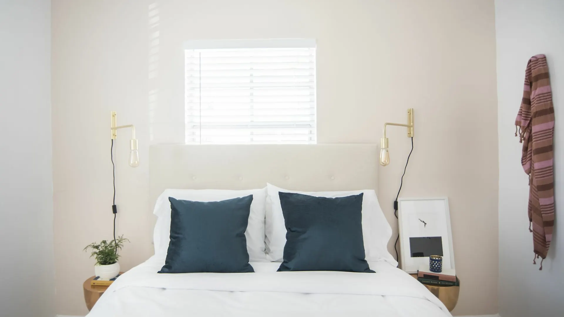 Posh 2br In River By Sonder 3* Miami