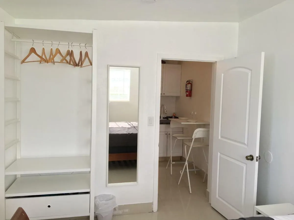Apartment Close To Everything