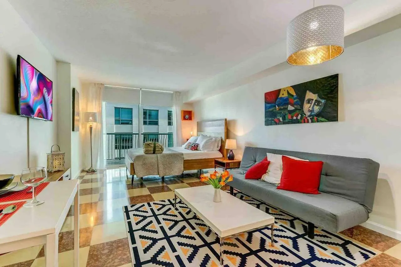 Apartment Beautiful In Brickell Miami