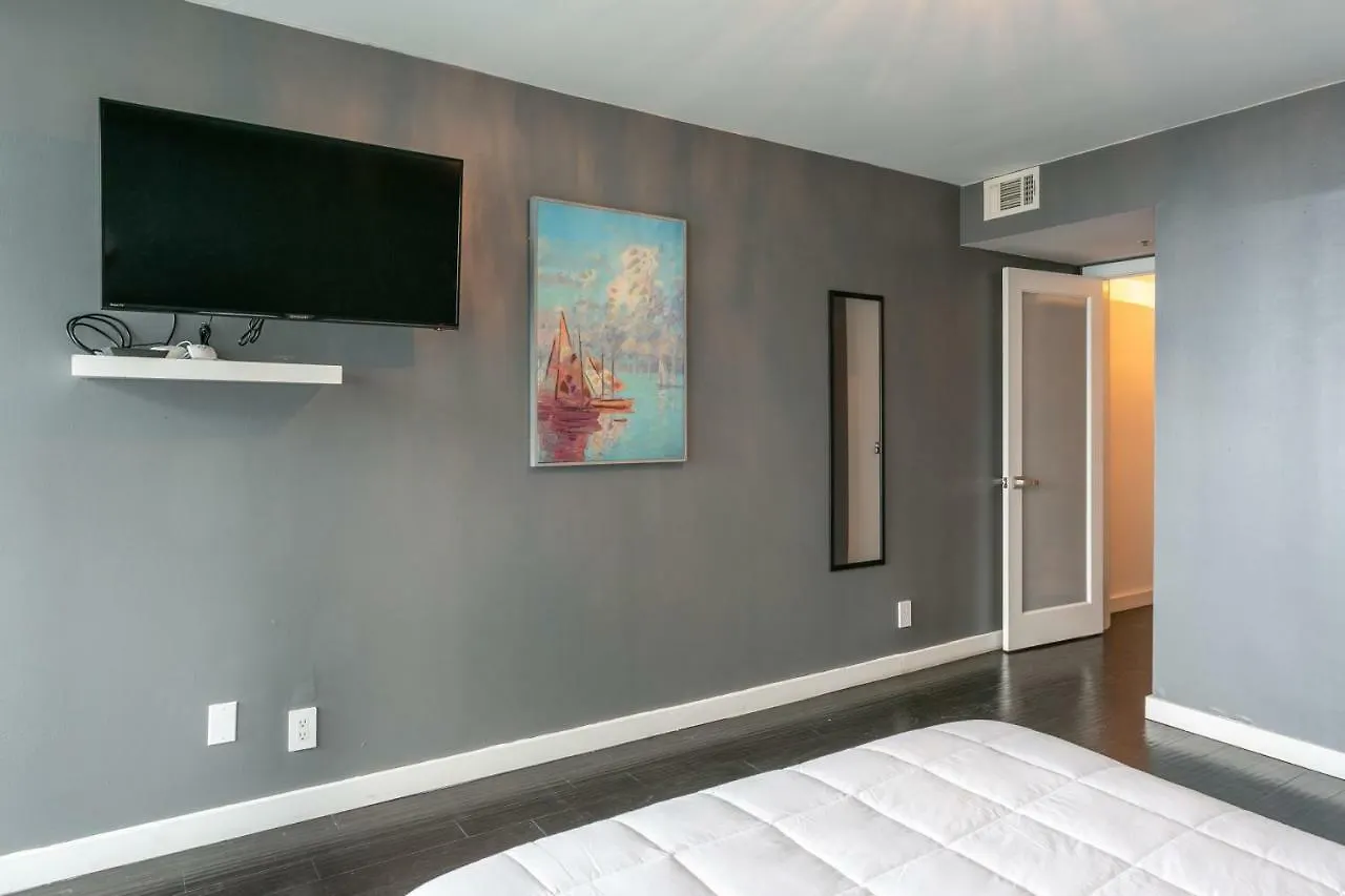 Cozy Oceanview Retreat On The Bay Apartmán