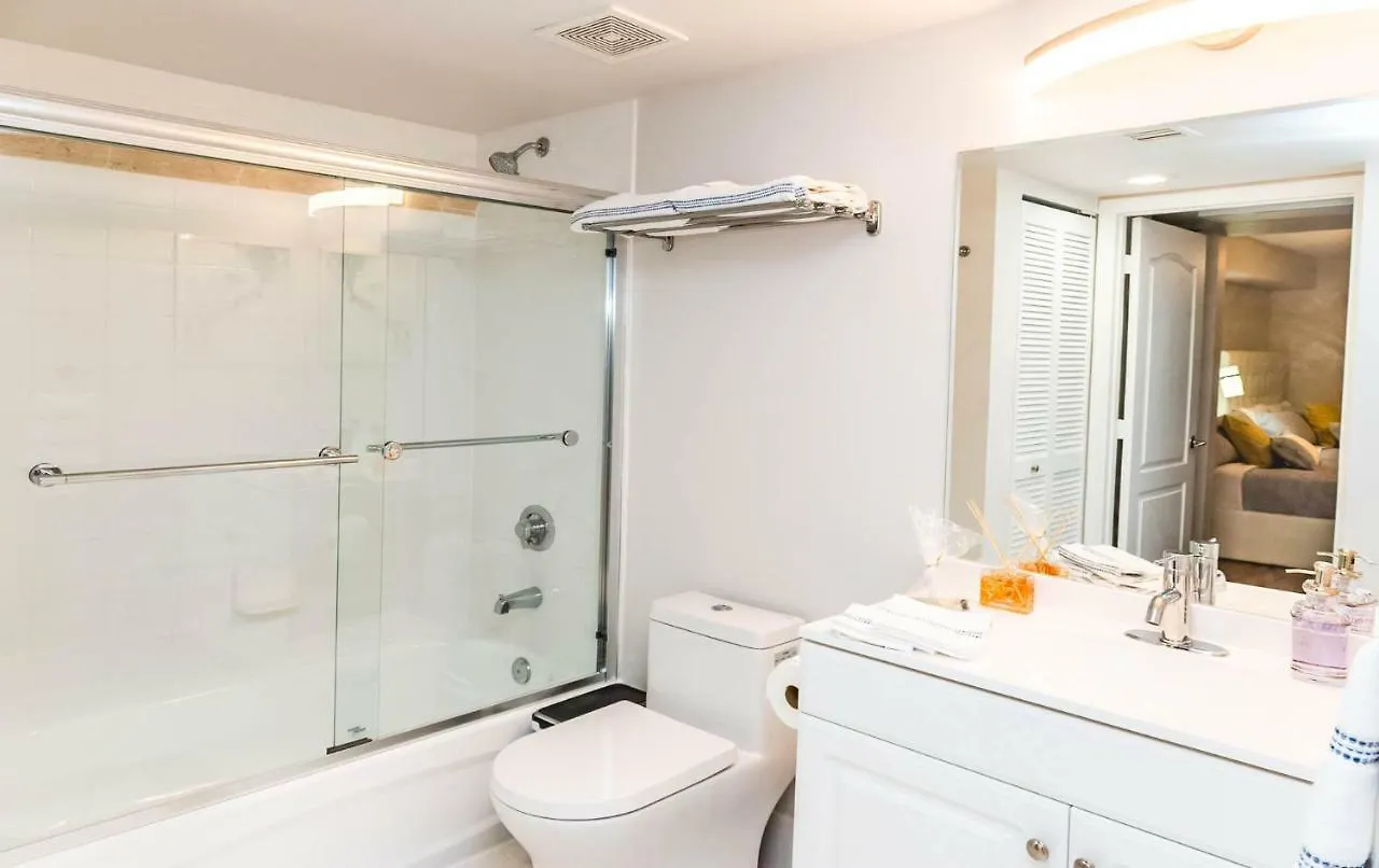Blue Brickell Apartment