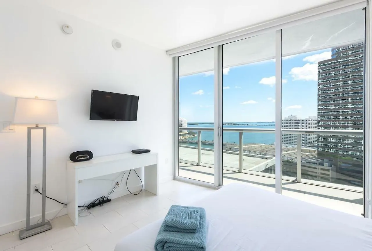 Apartment Iconbrickell Waterfront Luxury 2 Bedrooms With Bayview Miami
