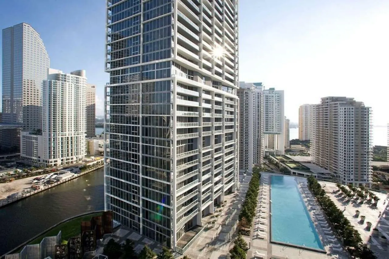 Iconbrickell Waterfront Luxury 2 Bedrooms With Bayview Apartment