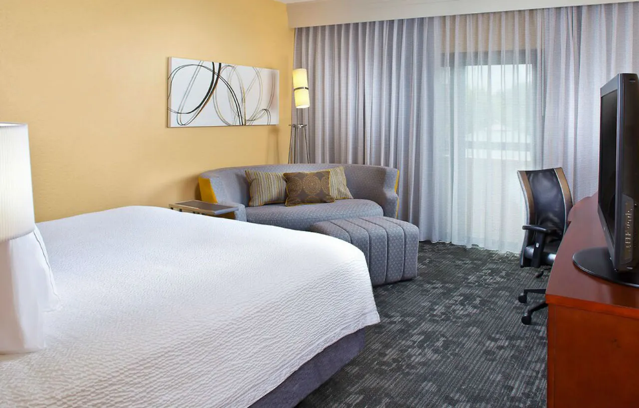 Hotel Courtyard Airport West Doral Miami