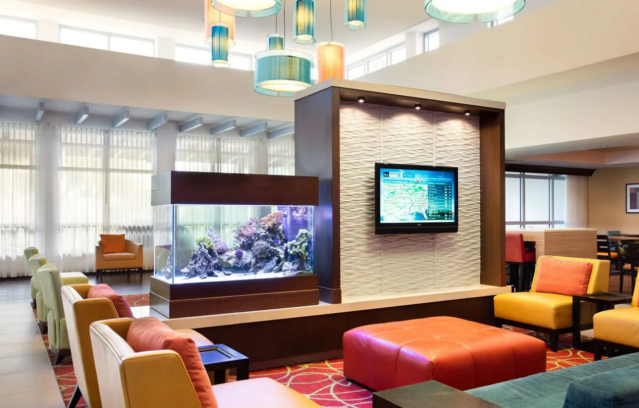 By Marriott Airport Hotell Miami