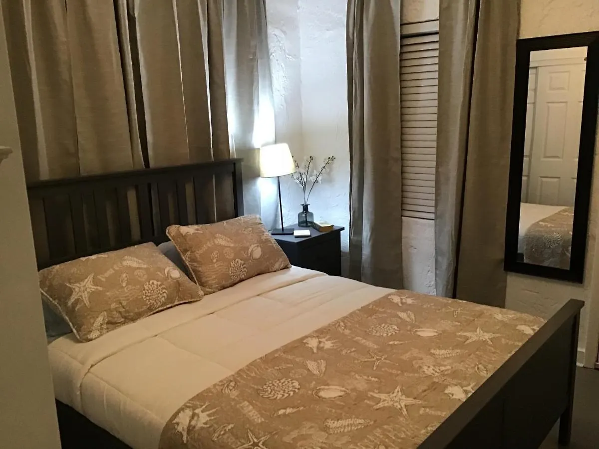 Modern 3/1 House Close To Beaches And Midtown 마이애미