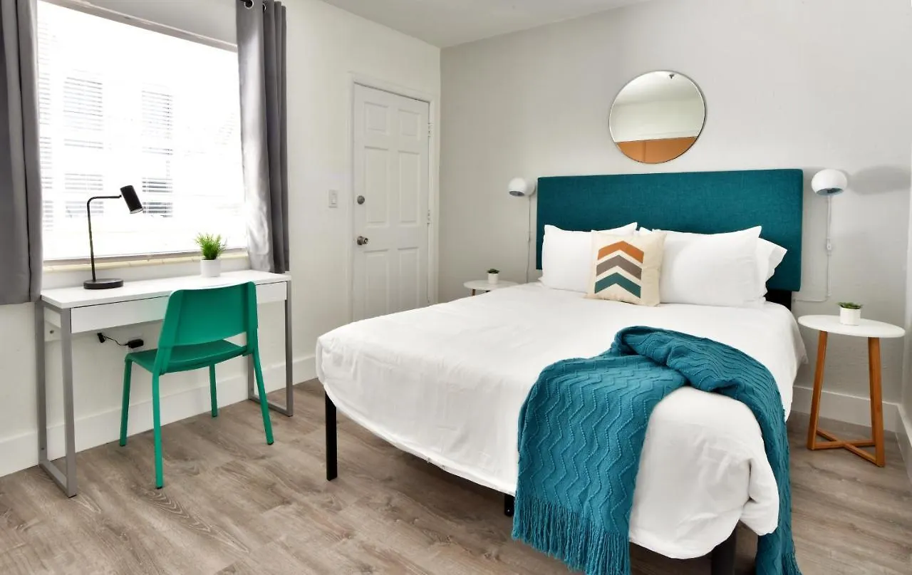 Apartment Broadwaysuites Downtown By Rocketstay