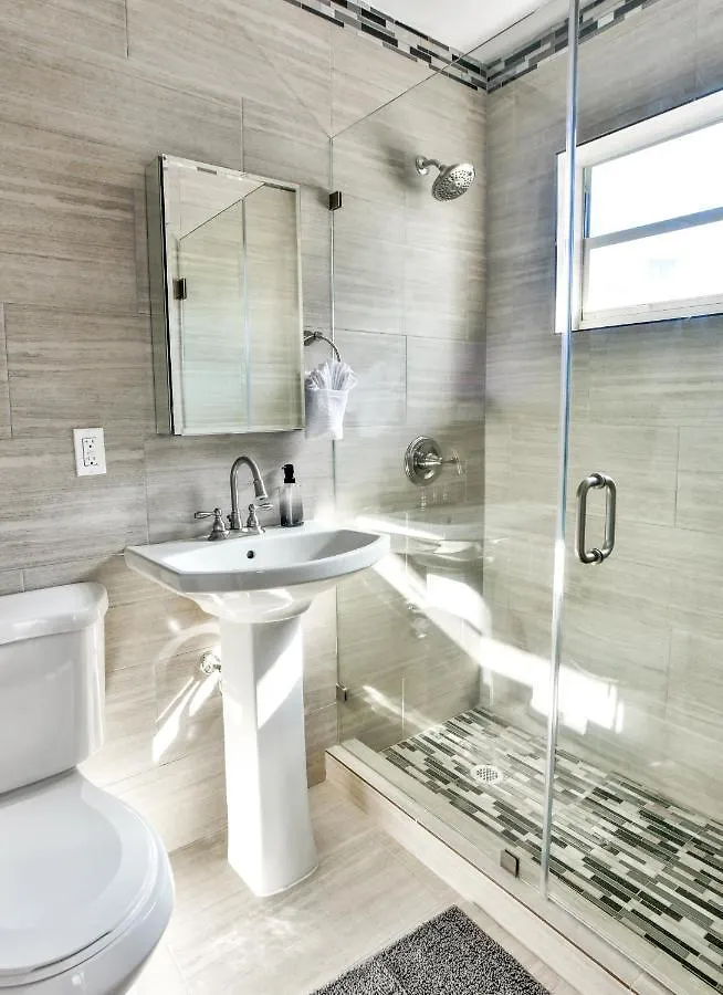 Broadwaysuites Downtown By Rocketstay * Miami