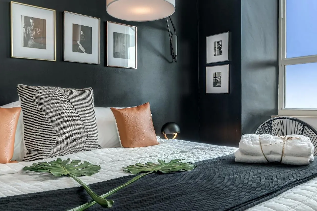 Apartment Icoconutgrove - Luxurious Vacation In Coconut Grove *