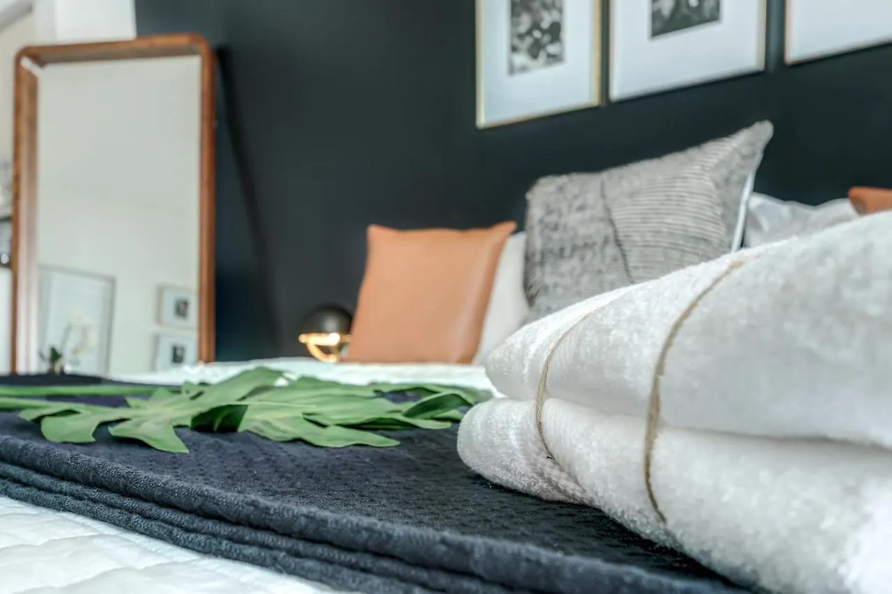 Icoconutgrove - Luxurious Vacation In Coconut Grove Apartmán *