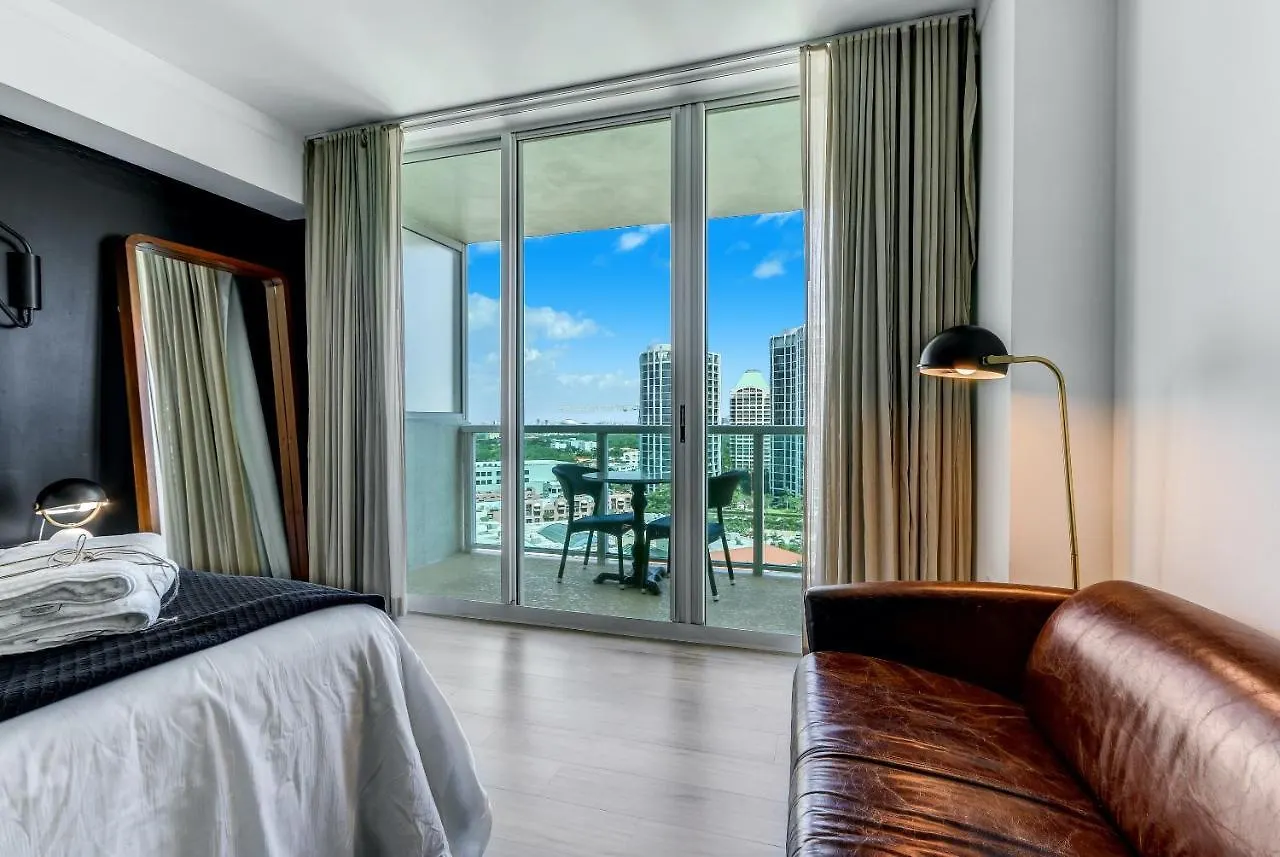 Icoconutgrove - Luxurious Vacation In Coconut Grove Apartmán