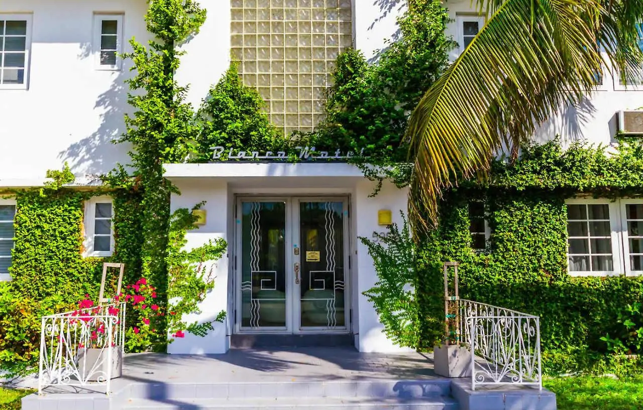 Hotel Travelodge By Wyndham Biscayne Bay 3*