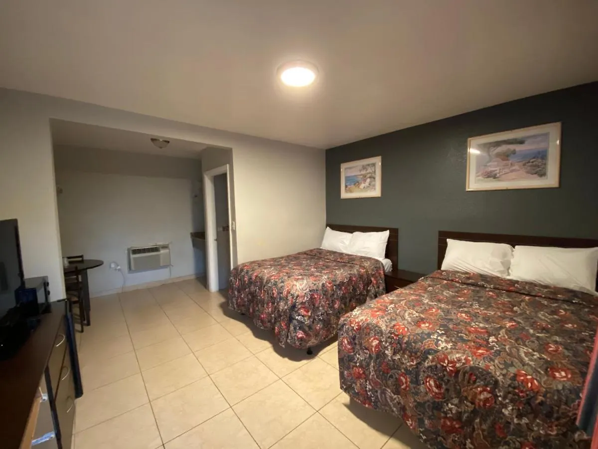 Budget Hotel *
