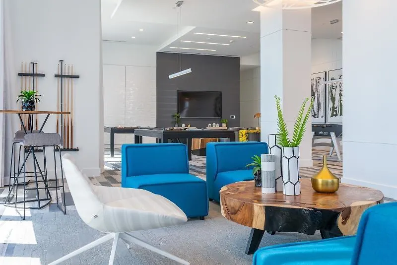 Global Luxury Downtown *