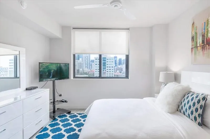 Global Luxury Downtown *