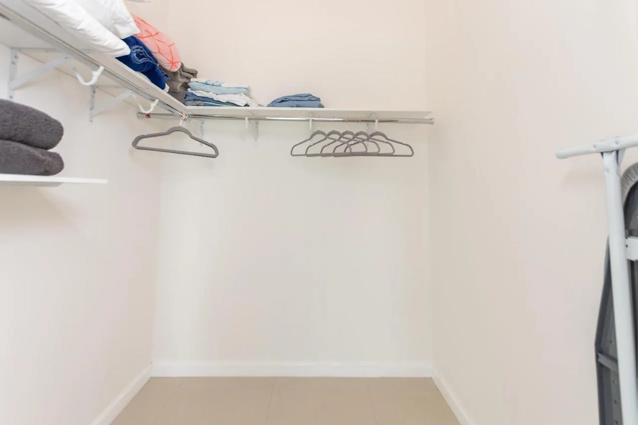 Brickell Avenue Urban Apartment