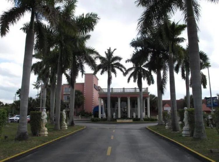 Miami Gardens & Hotel 2*