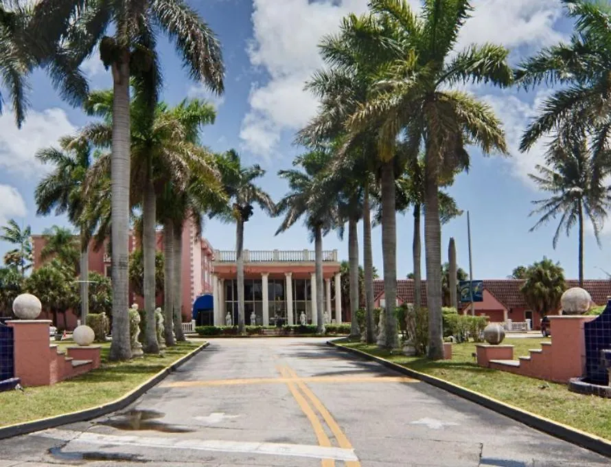 Hotel Miami Gardens & 2*