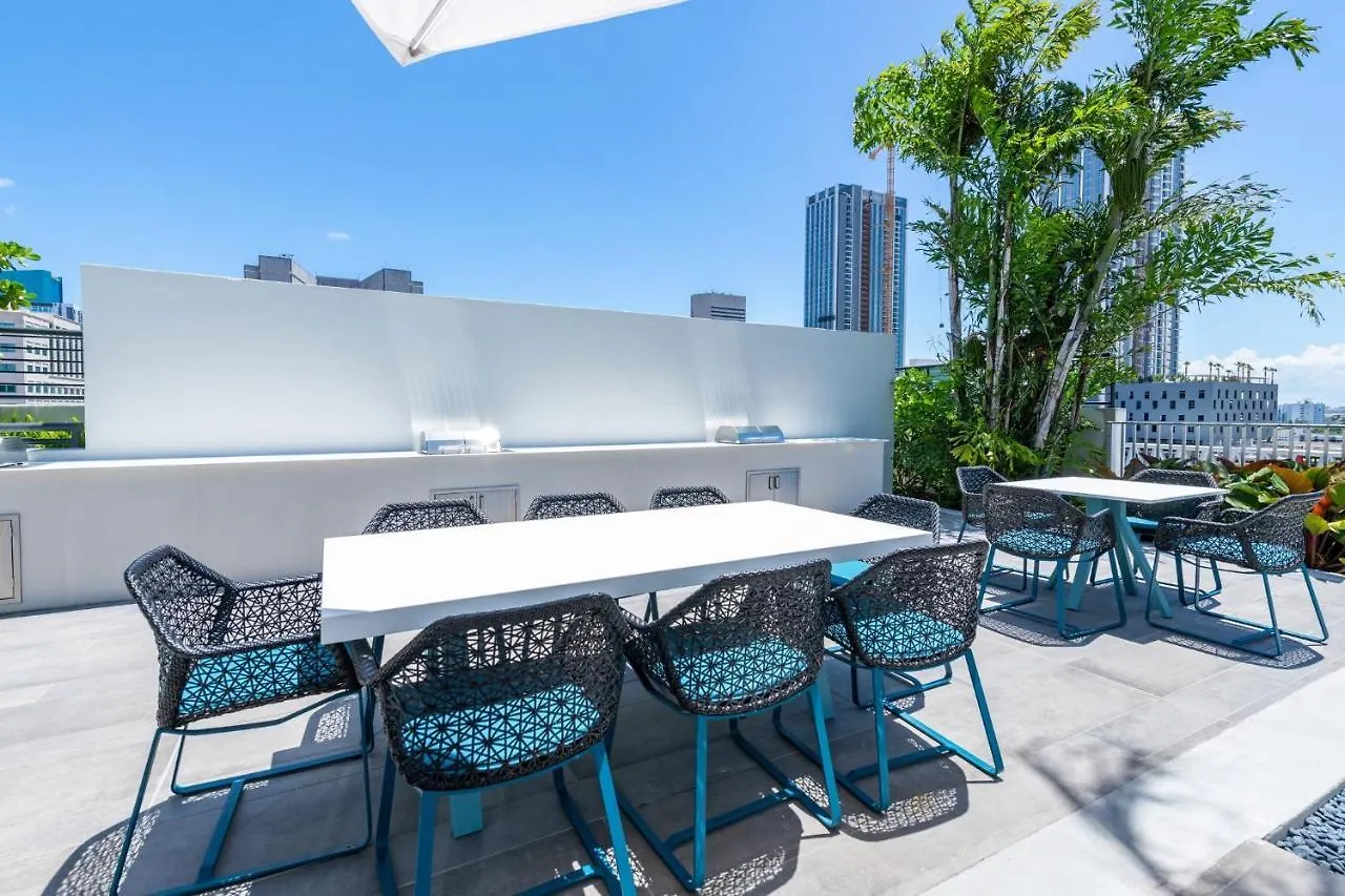 Global Luxury Downtown * Miami