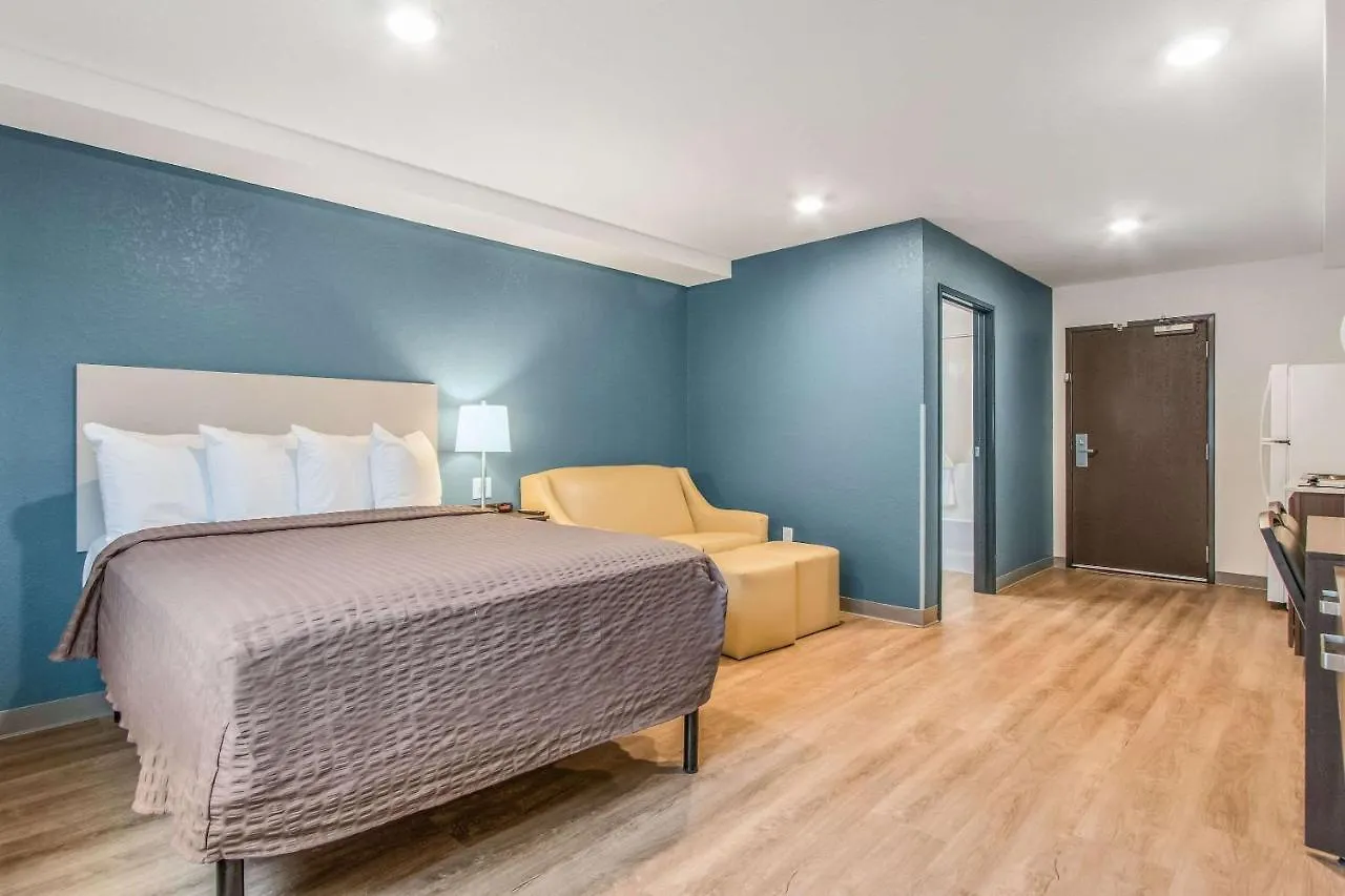 Hotel Woodspring Miami Airport