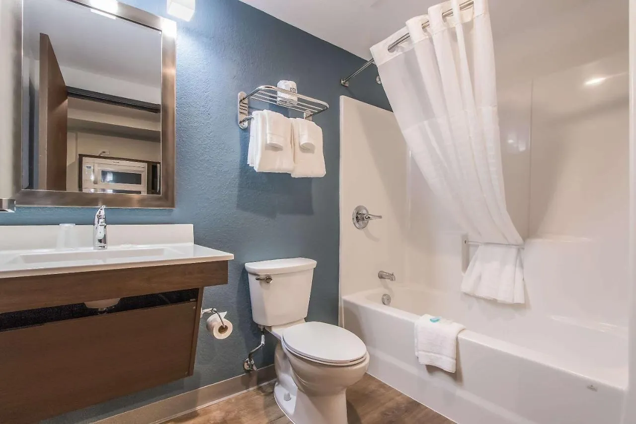 Hotel Woodspring Miami Airport Doral