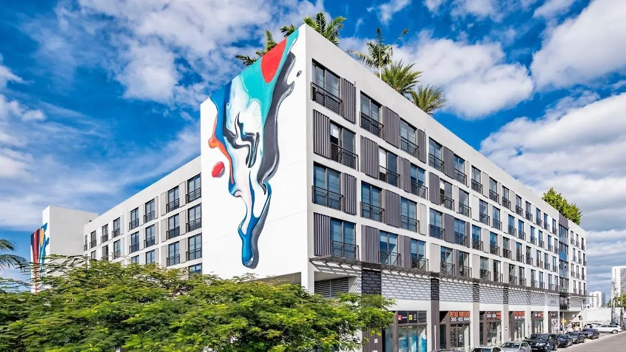 Sentral 2Br Apt With Den In Wynwood Διαμέρισμα