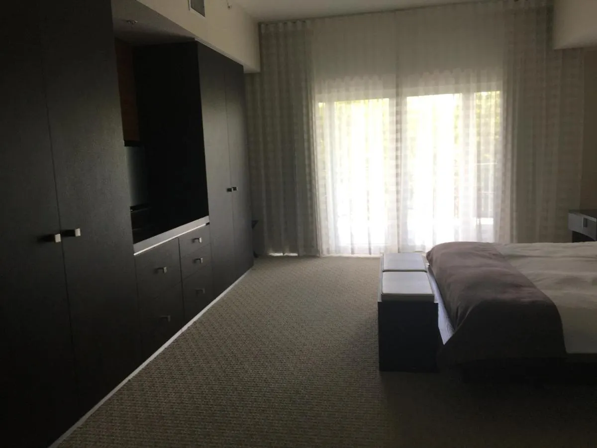 2-story 3 Bed 4 Bath At Provident At The Blue Miami Doral