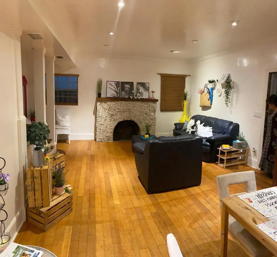 One 1 Homestay szállás *