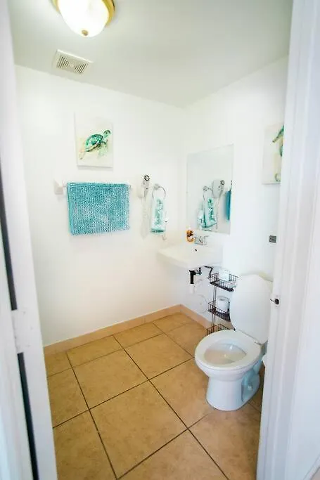 דירה 2/2.5 Apartment,7 Mins Airport, 20 Min Beach *